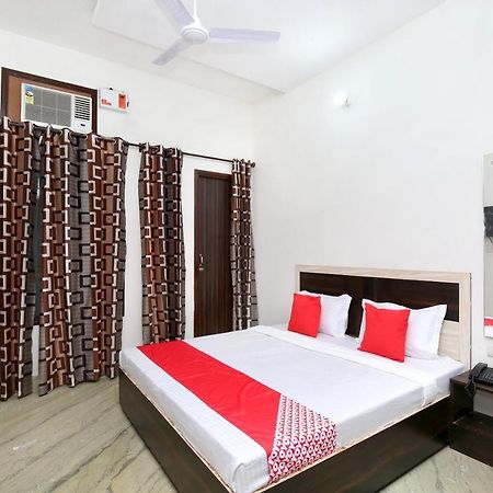 Oyo 24666 Samar Residency Hotel Amritsar Exterior photo